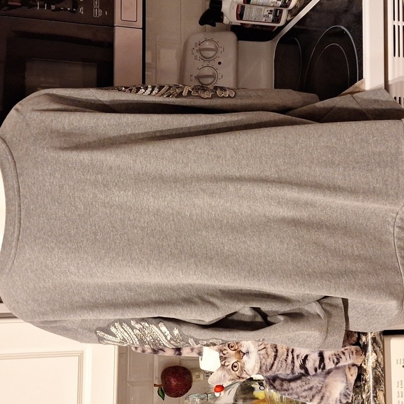U  Roamans solid gray stretch long sleeve plus size sweatshirt 1X [22/24] - Picture 3 of 5